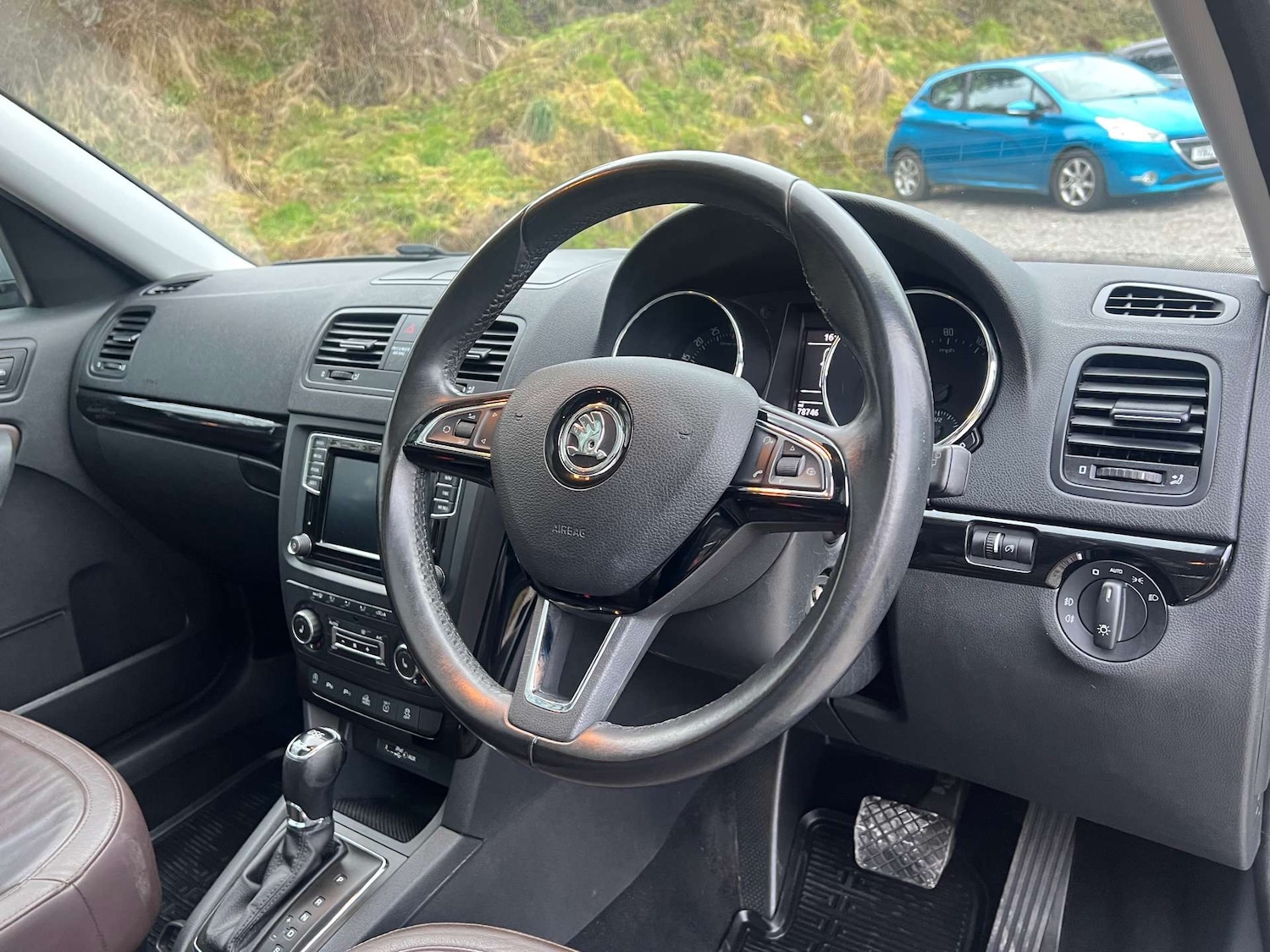 Used Skoda Yeti 2015 for sale - 77822620: Photo 16