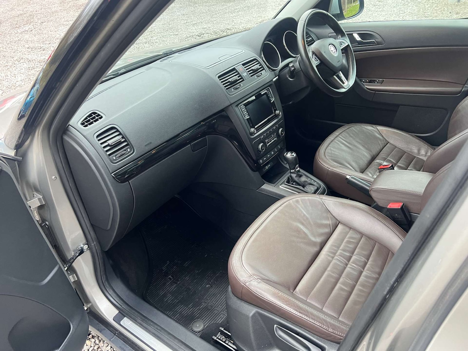 Used Skoda Yeti 2015 for sale - 77822620: Photo 34