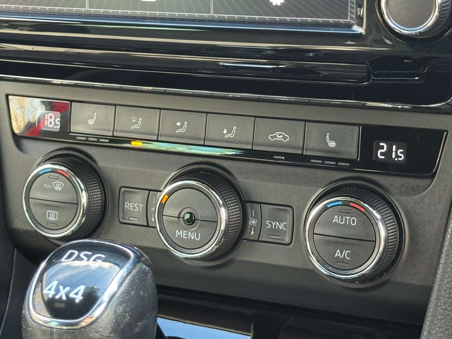 Used Skoda Superb 2017 for sale - 78196789: Photo 30