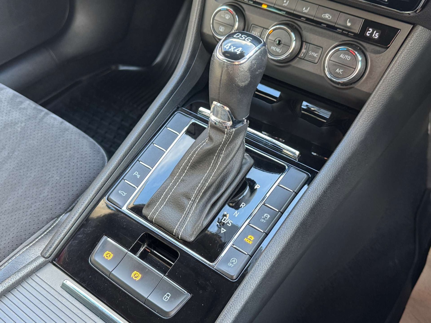 Used Skoda Superb 2017 for sale - 78196789: Photo 31