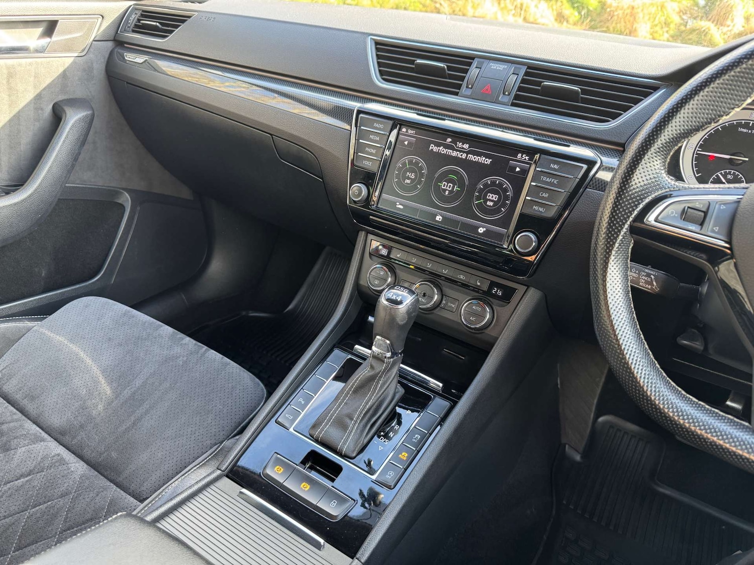 Used Skoda Superb 2017 for sale - 78196789: Photo 32