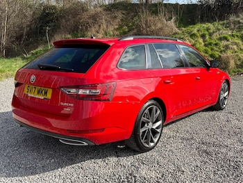 Used Skoda Superb 2017 for sale - 78196789: Photo