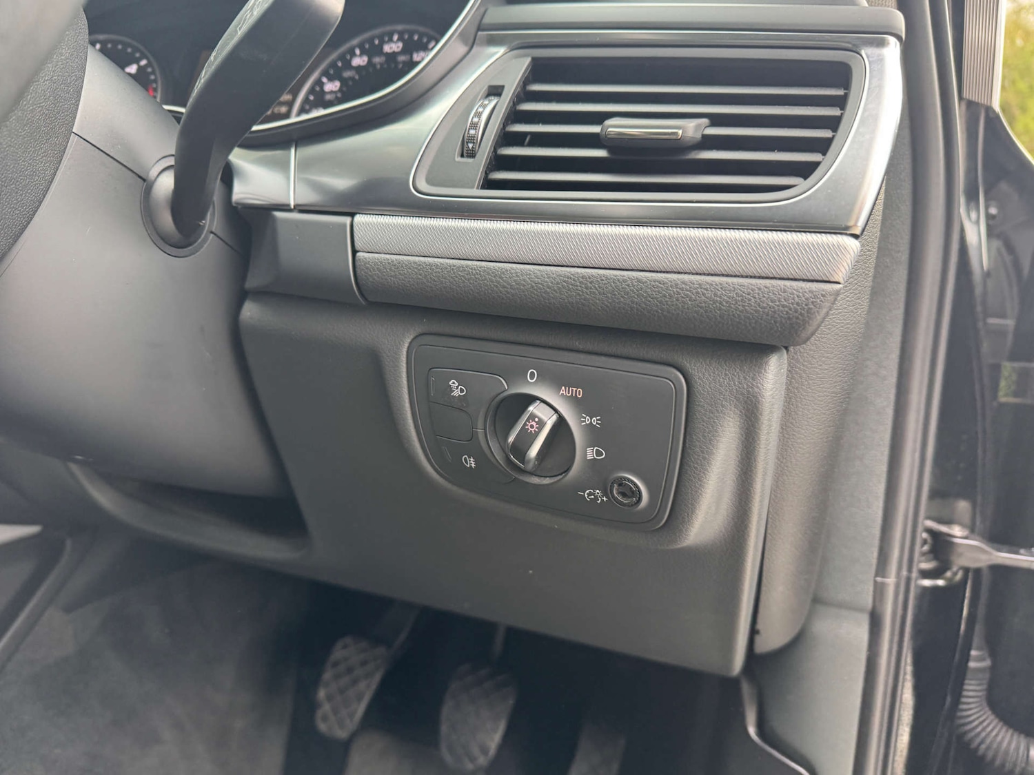 Vehicle 27