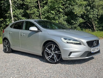 Used Volvo V40 2017 for sale - 79222167: Photo