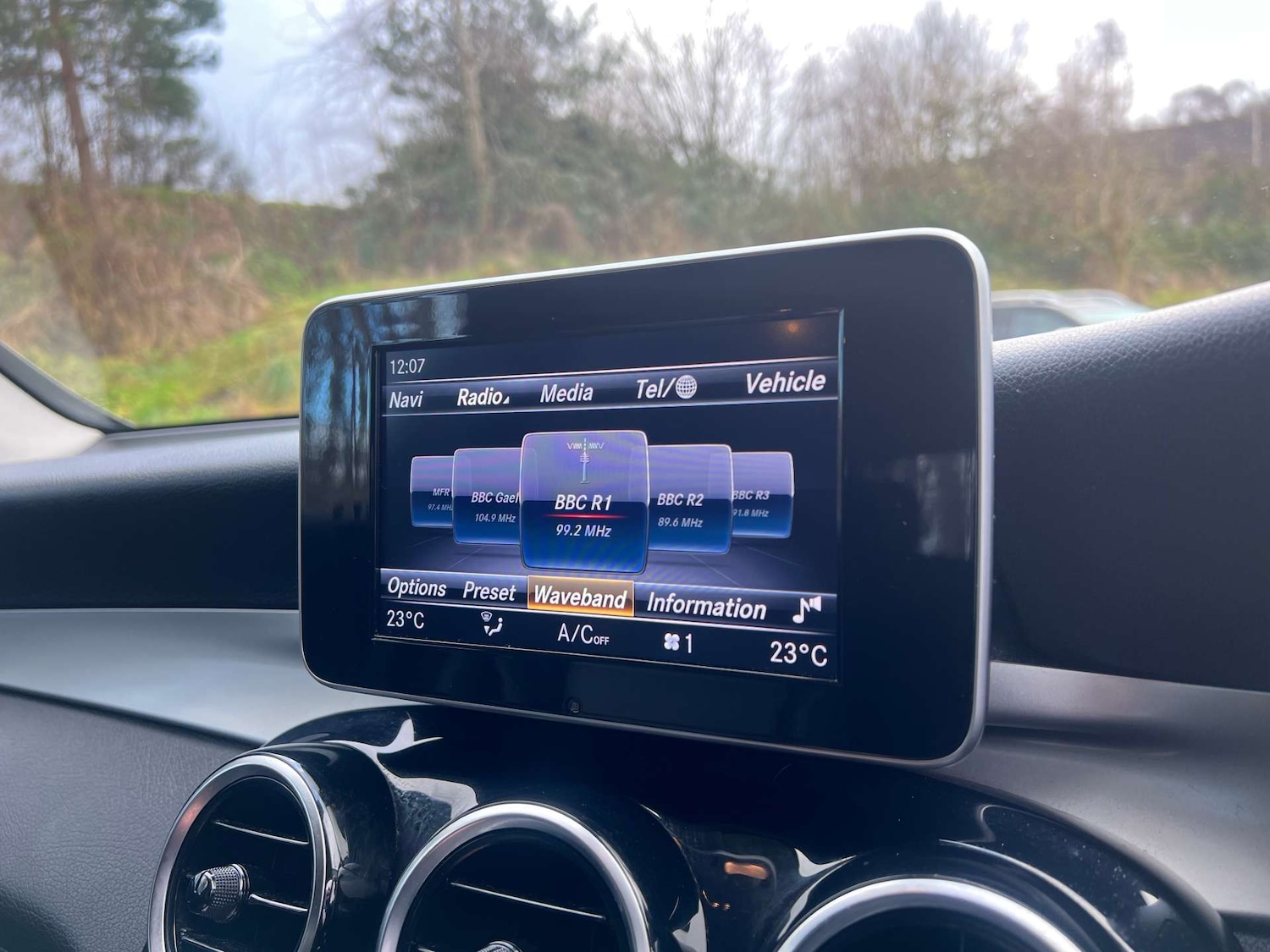 Used Mercedes-Benz GLC 2019 for sale - 77049341: Photo 24