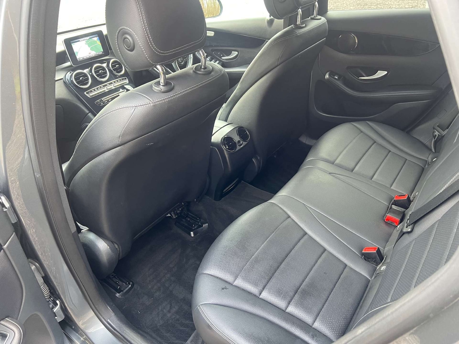 Used Mercedes-Benz GLC 2019 for sale - 77049341: Photo 39