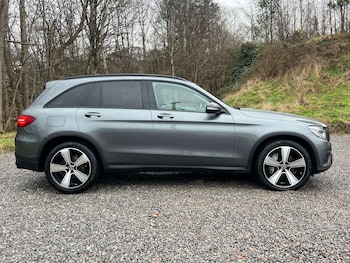 Used Mercedes-Benz GLC 2019 for sale - 77049341: Photo