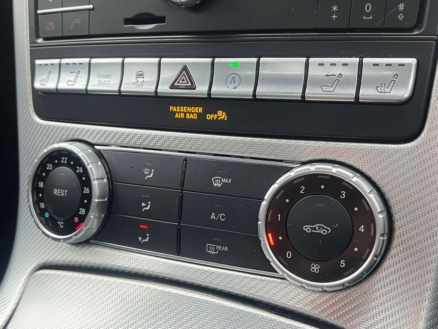 Used Mercedes-Benz SLC 2016 for sale - 77413347: Photo 39