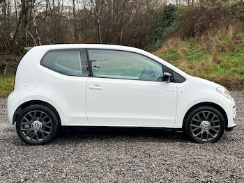 Used Volkswagen up! 2013 for sale - 77022267: Photo