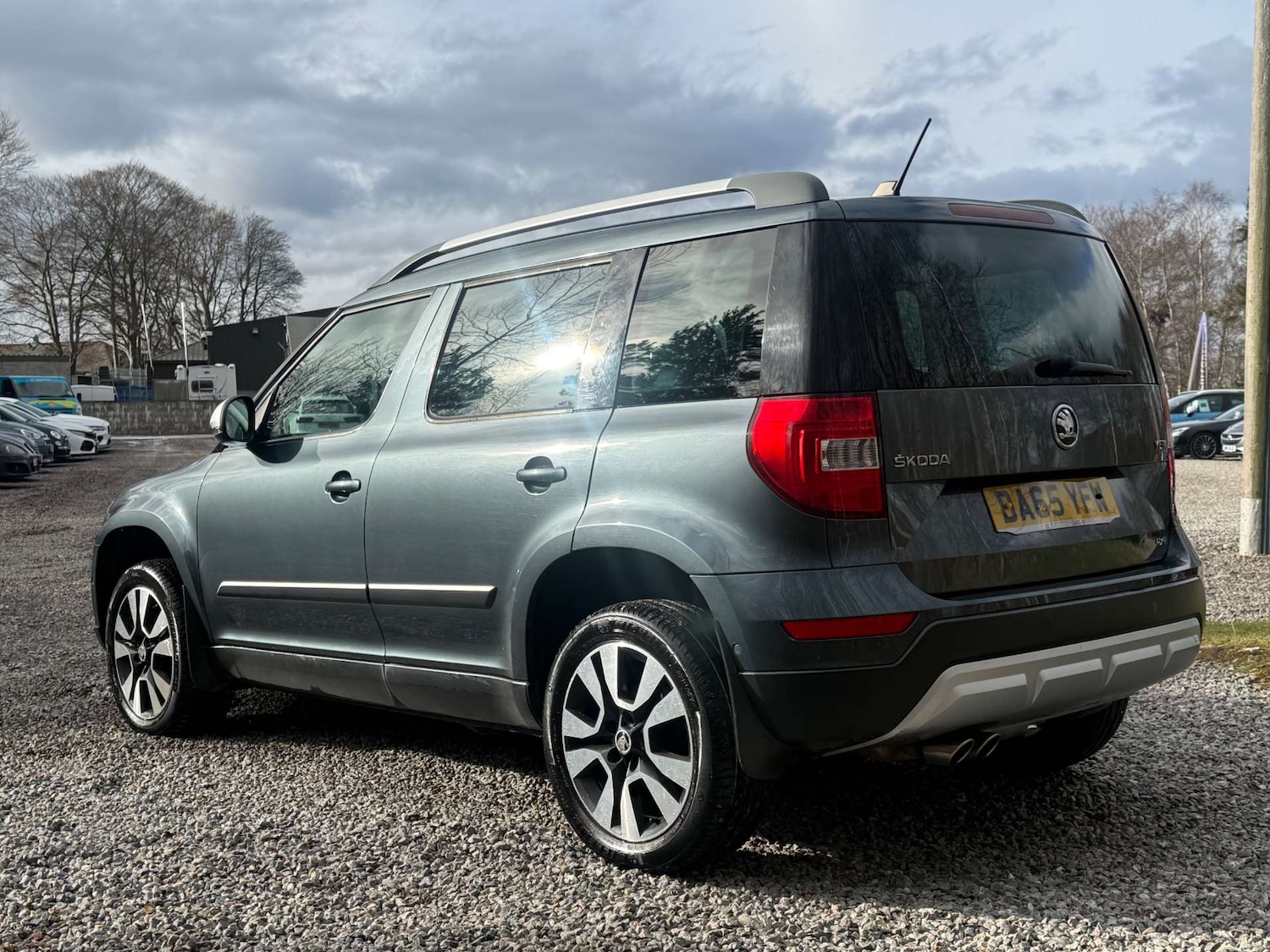 Used Skoda Yeti 2015 for sale - 77590611: Photo 6