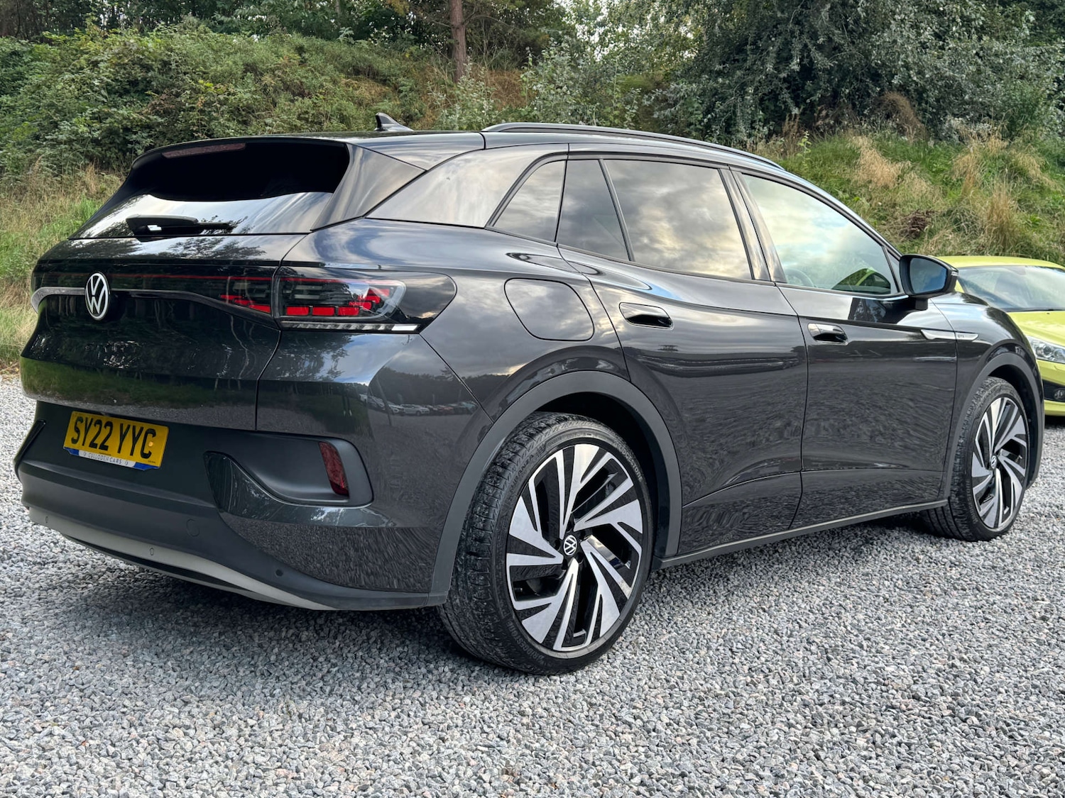 Used Volkswagen ID.4 2022 for sale - 76685269: Photo 3