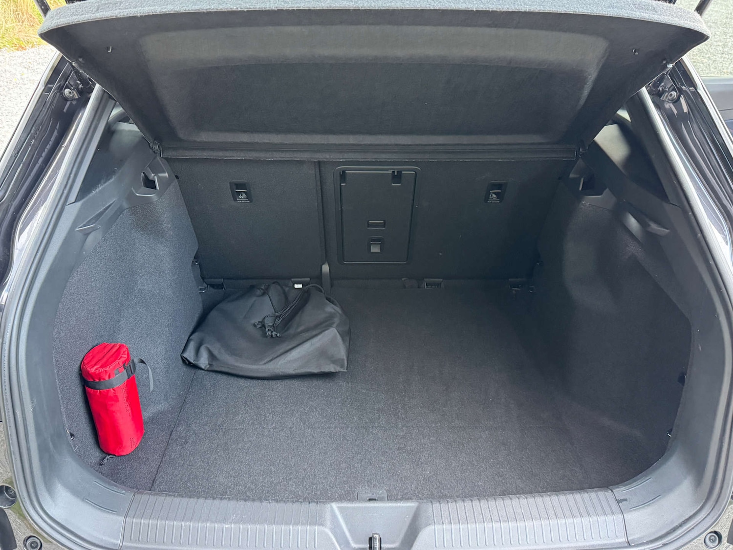 Used Volkswagen ID.4 2022 for sale - 76685269: Photo 8