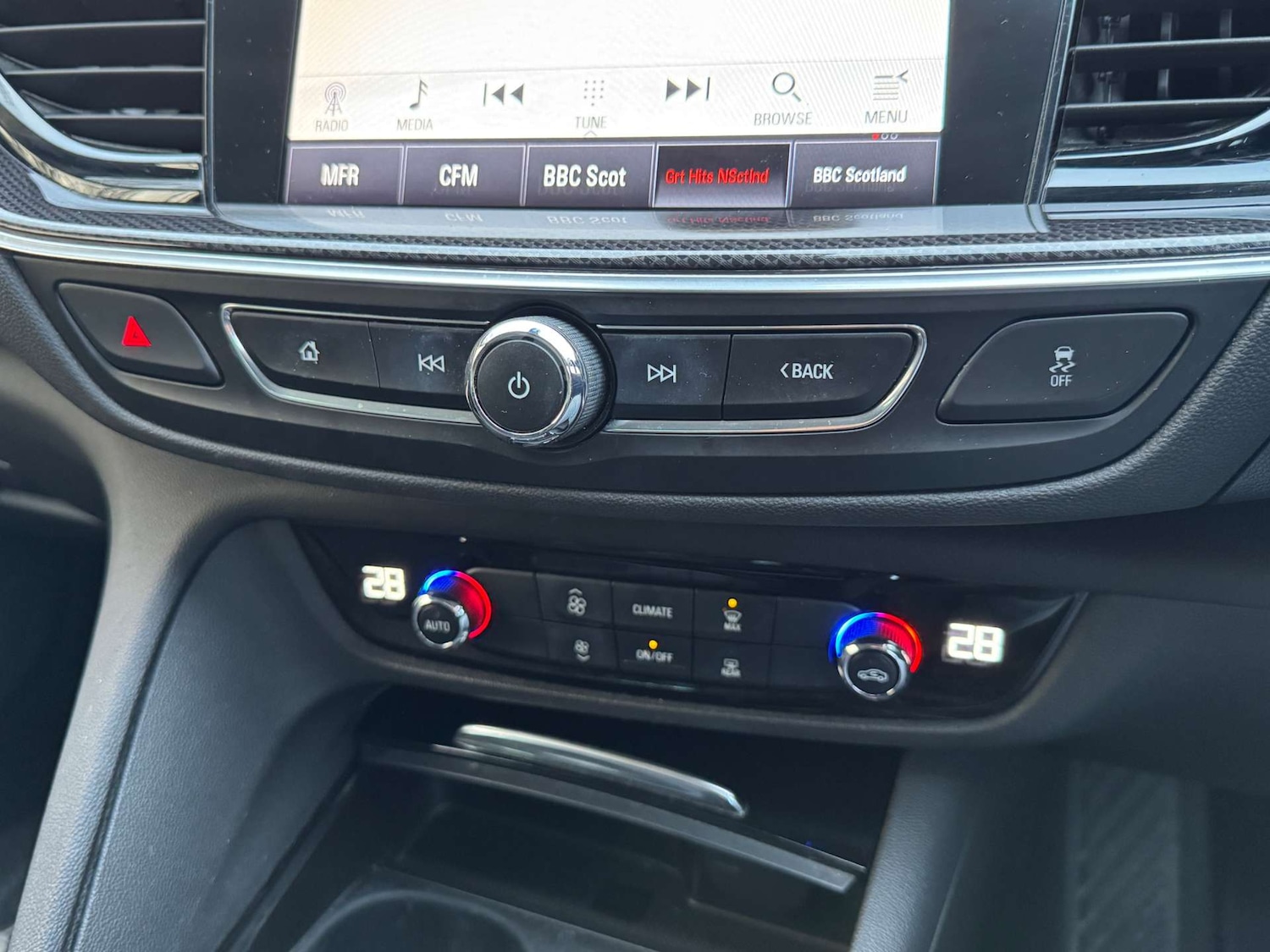 Used Vauxhall Insignia 2018 for sale - 77079009: Photo 20