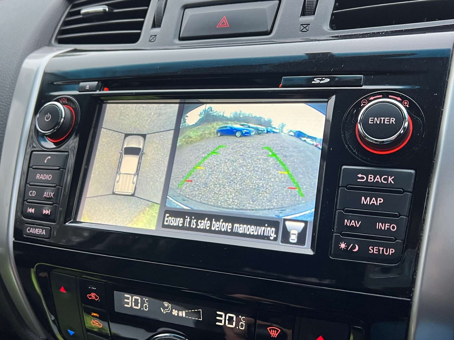 Used Nissan Navara 2017 for sale - 77231167: Photo 17