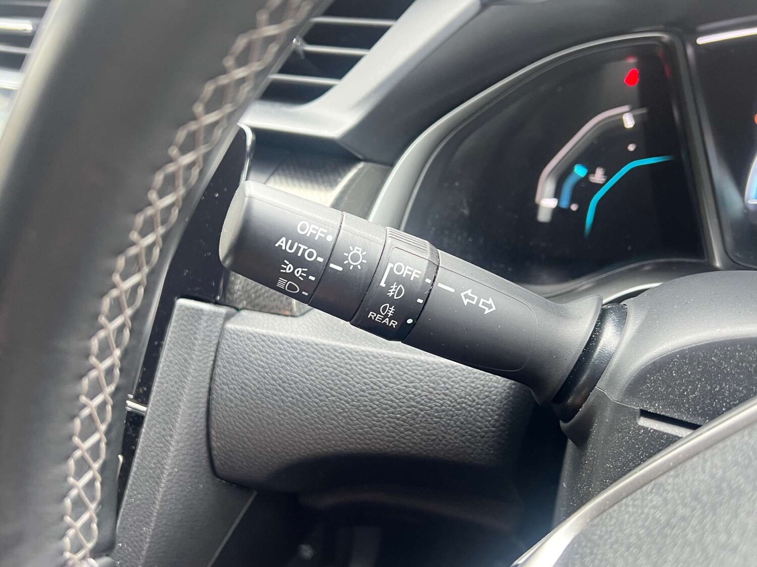 Used Honda Civic 2019 for sale - 77662730: Photo 9