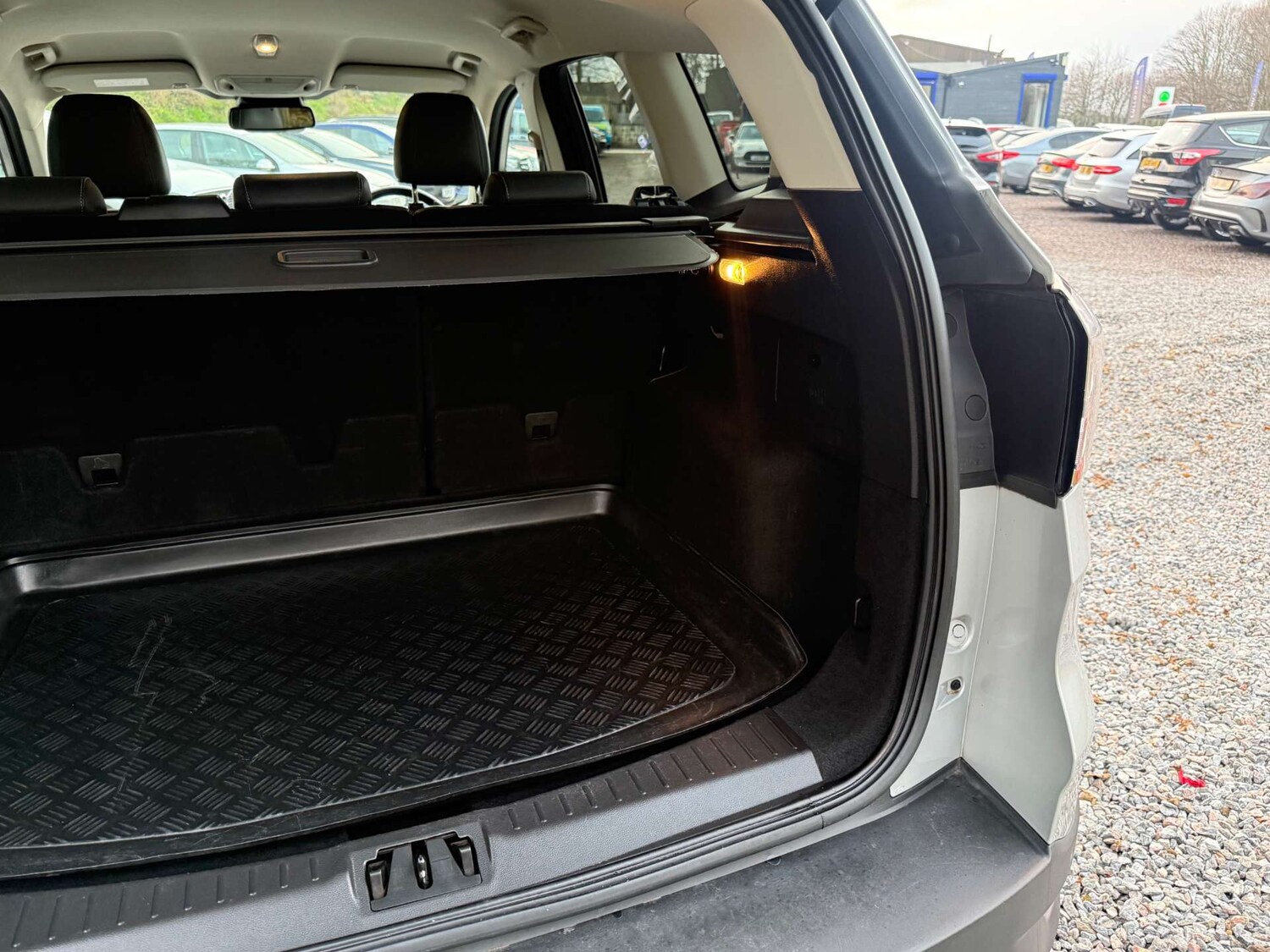 Used Ford Kuga 2017 for sale - 76905252: Photo 13