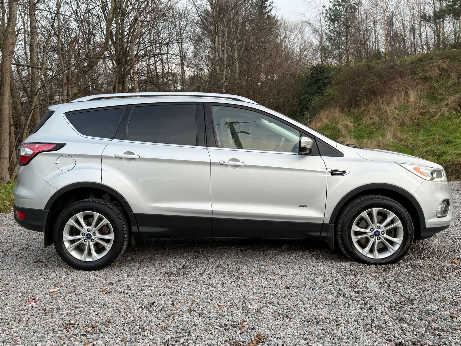 Used Ford Kuga 2017 for sale - 76905252: Photo 2