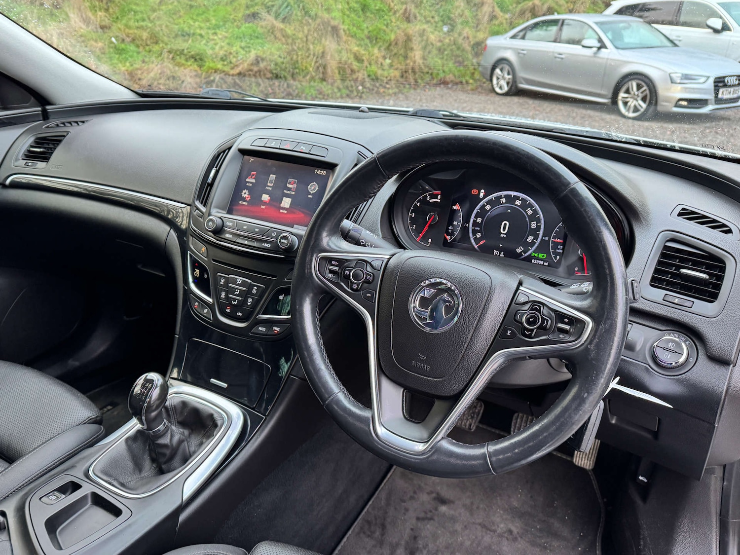 Used Vauxhall Insignia 2015 for sale - 77079010: Photo 22