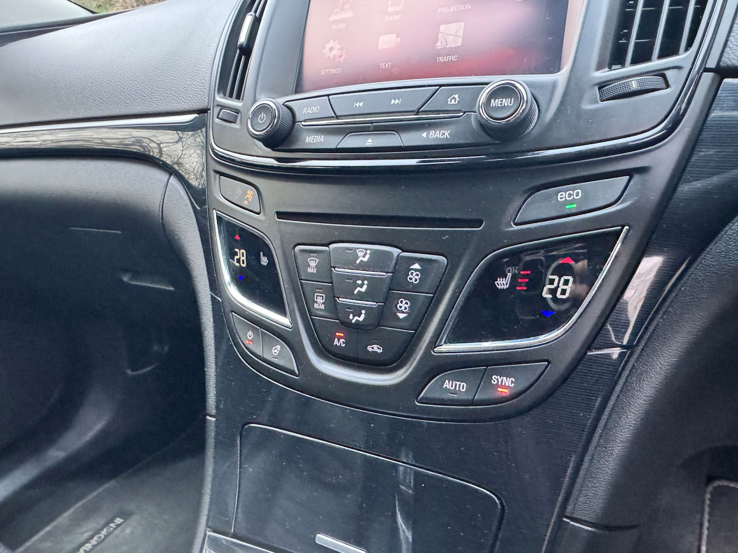 Used Vauxhall Insignia 2015 for sale - 77079010: Photo 28