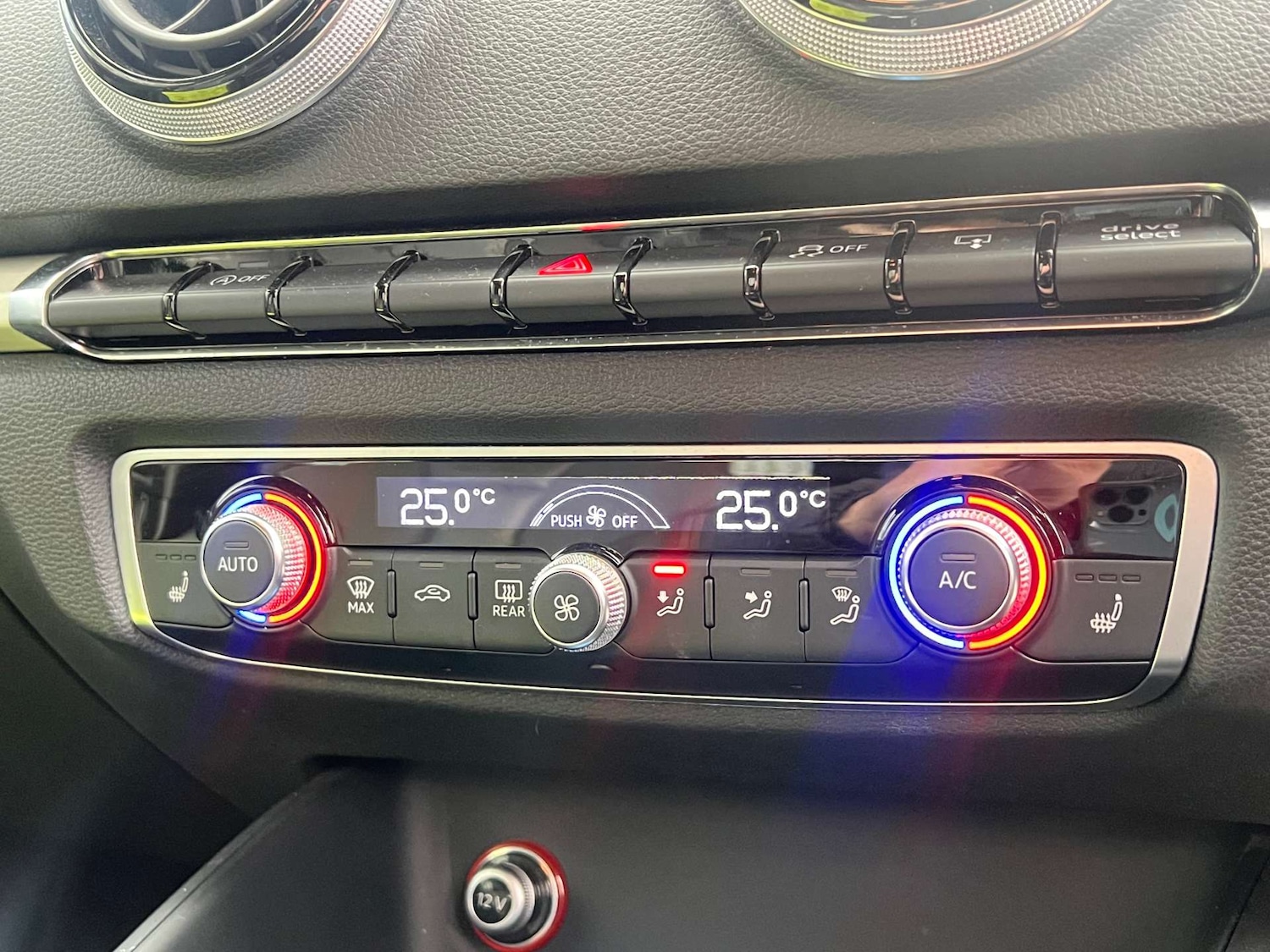 Used Audi S3 2015 for sale - 77545033: Photo 23