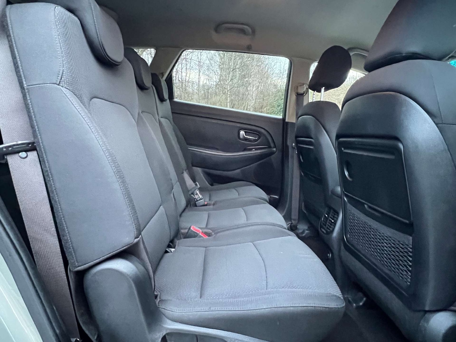 Used Kia Carens 2015 for sale - 76941890: Photo 16