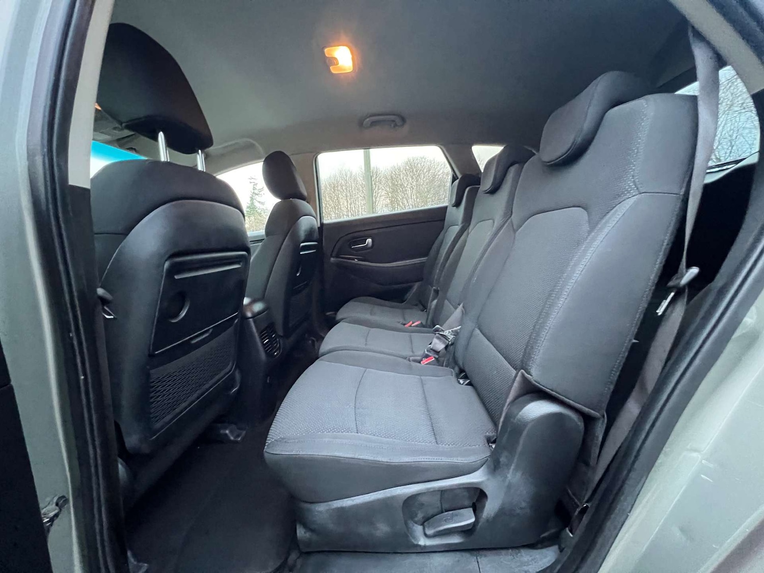 Used Kia Carens 2015 for sale - 76941890: Photo 19