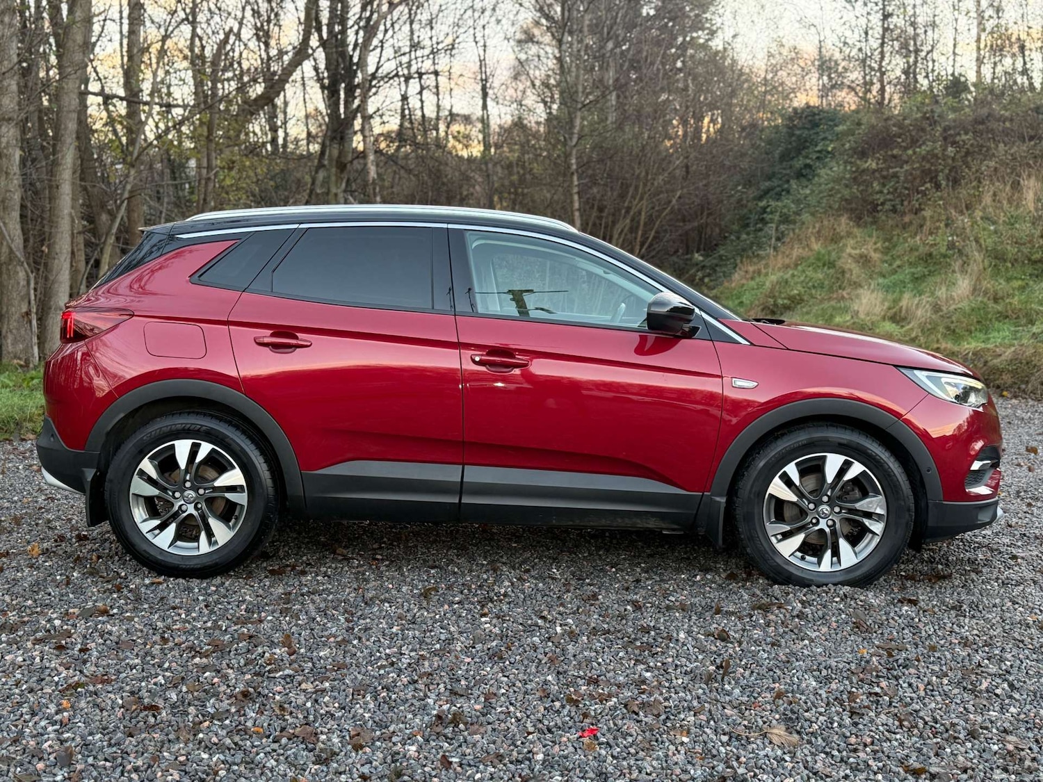 Used Vauxhall Grandland X 2020 for sale - 76685302: Photo 2