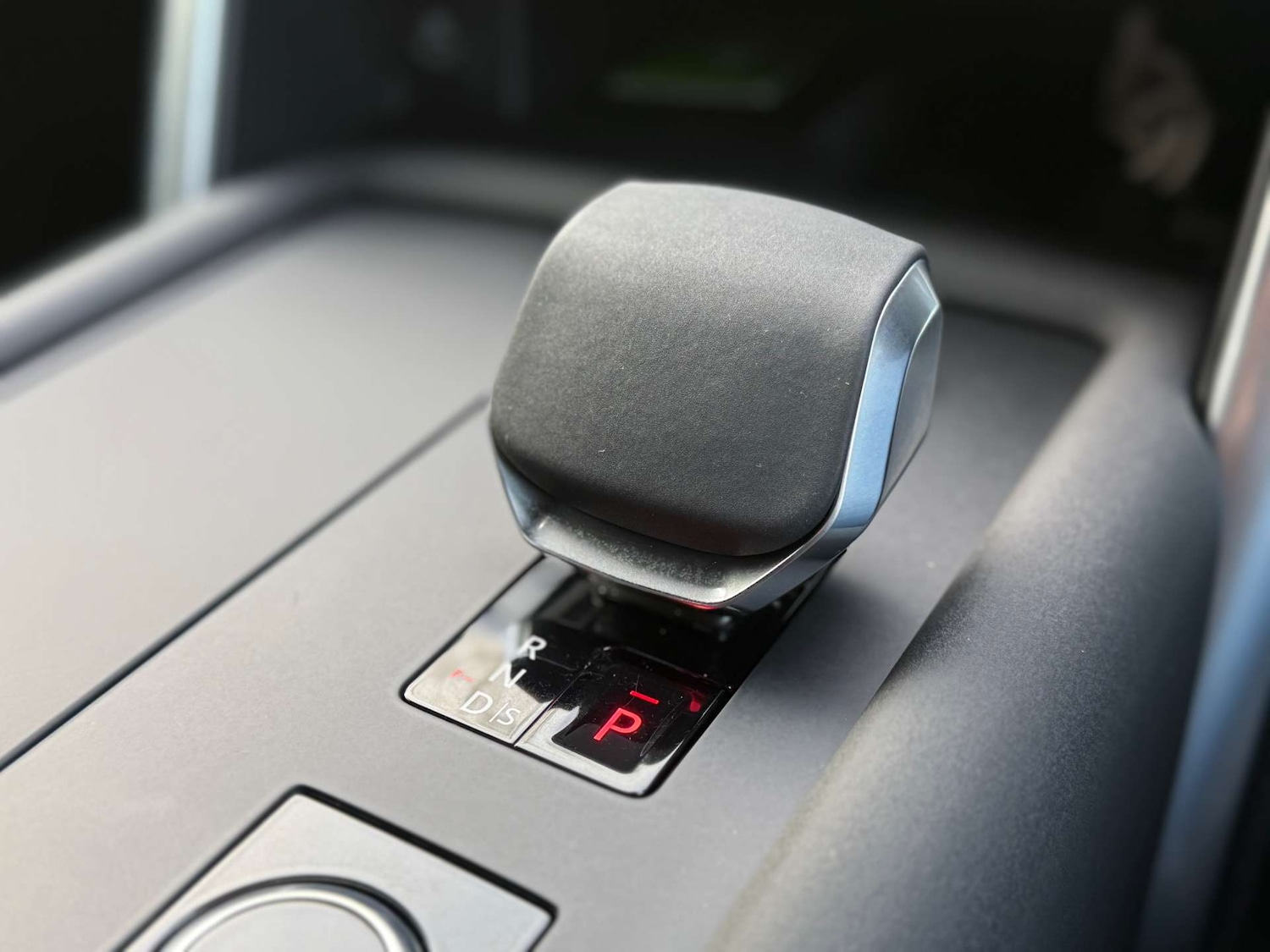 Used Land Rover Discovery 2025 for sale - 76685288: Photo 40