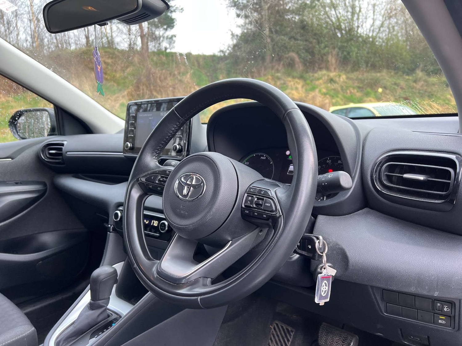 Used Toyota Yaris 2021 for sale - 78003765: Photo 12