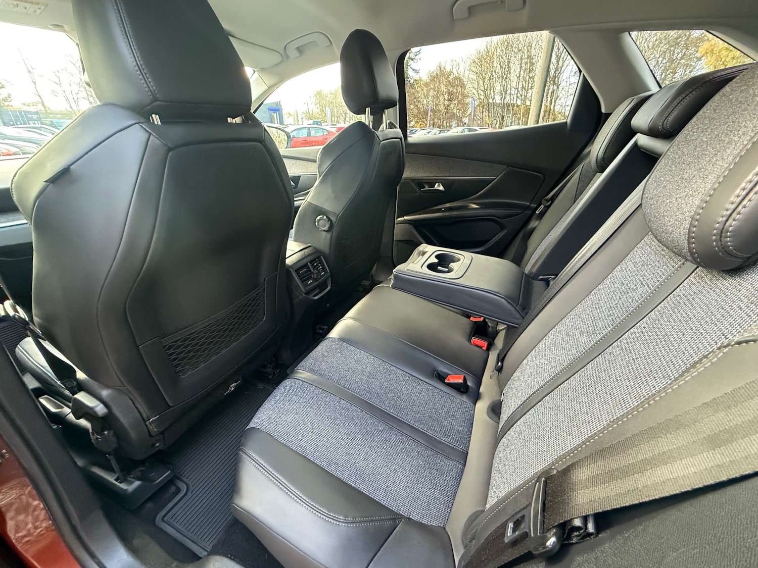 Used Peugeot 3008 2018 for sale - 76685298: Photo 23