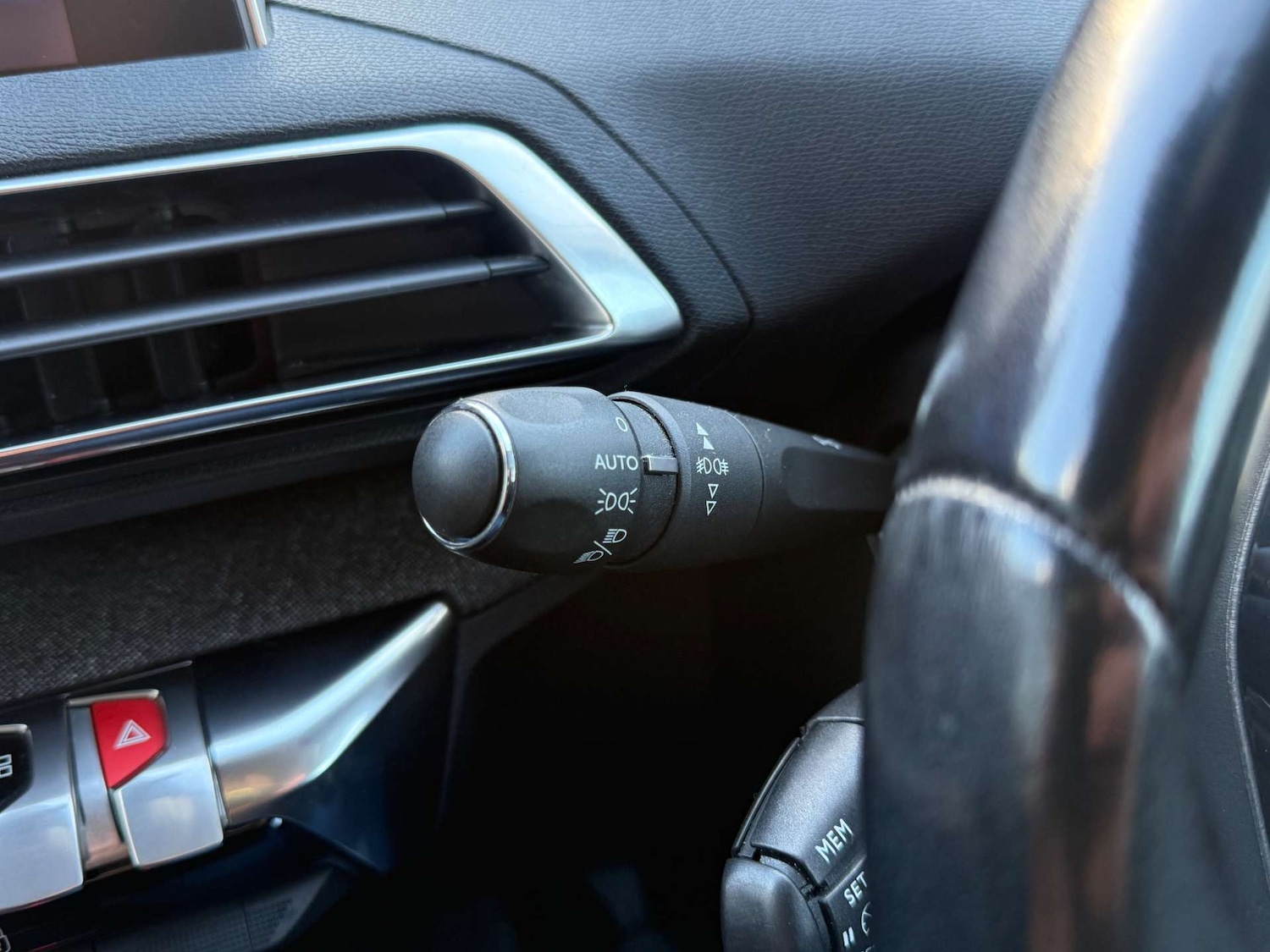 Used Peugeot 3008 2018 for sale - 76685298: Photo 45