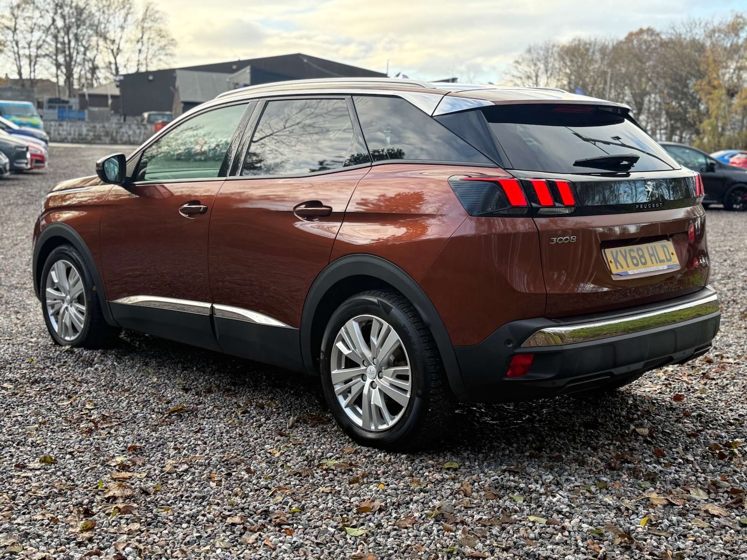 Used Peugeot 3008 2018 for sale - 76685298: Photo 5