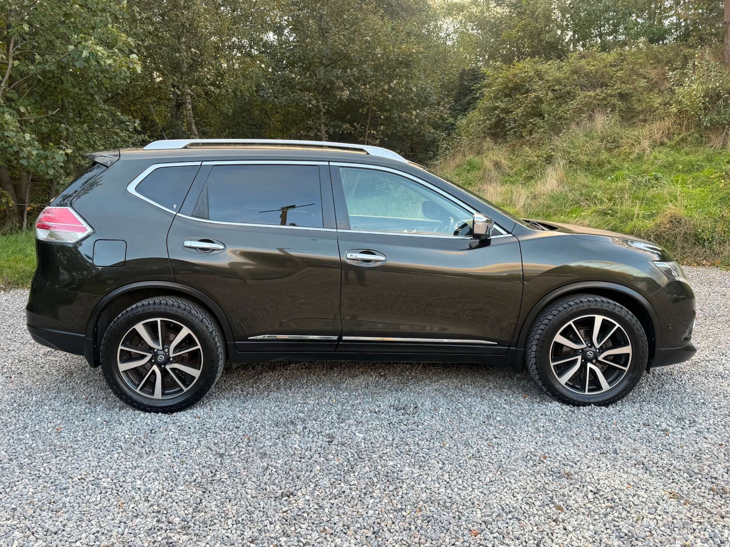 Used Nissan X-Trail 2016 for sale - 76685275: Photo 2