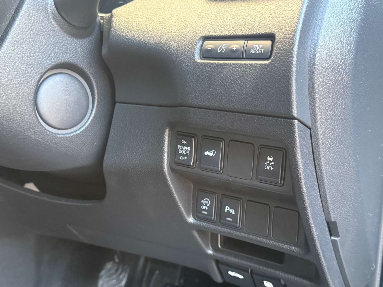 Used Nissan X-Trail 2016 for sale - 76685275: Photo 28