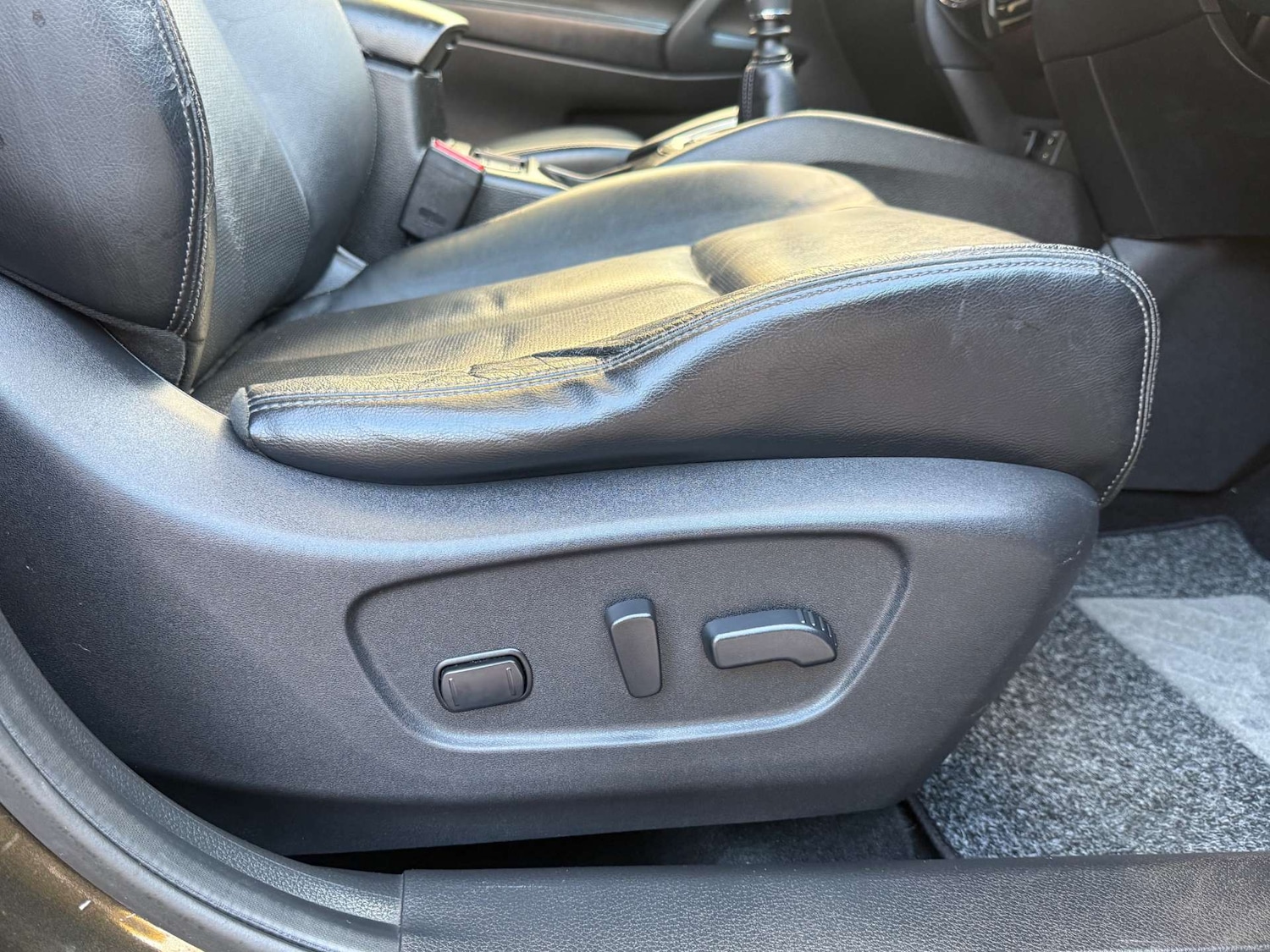 Used Nissan X-Trail 2016 for sale - 76685275: Photo 40