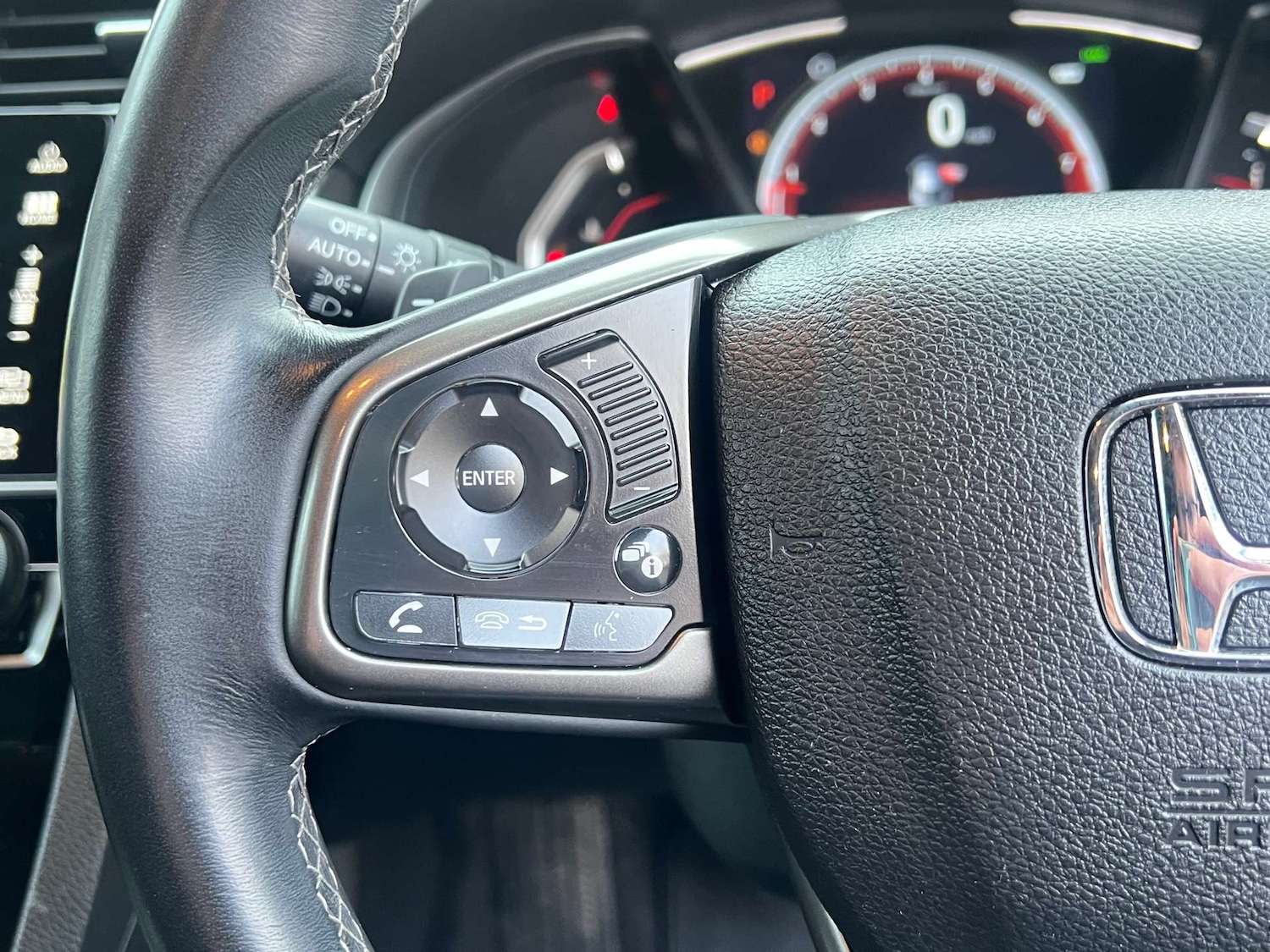 Used Honda Civic 2019 for sale - 77383416: Photo 23