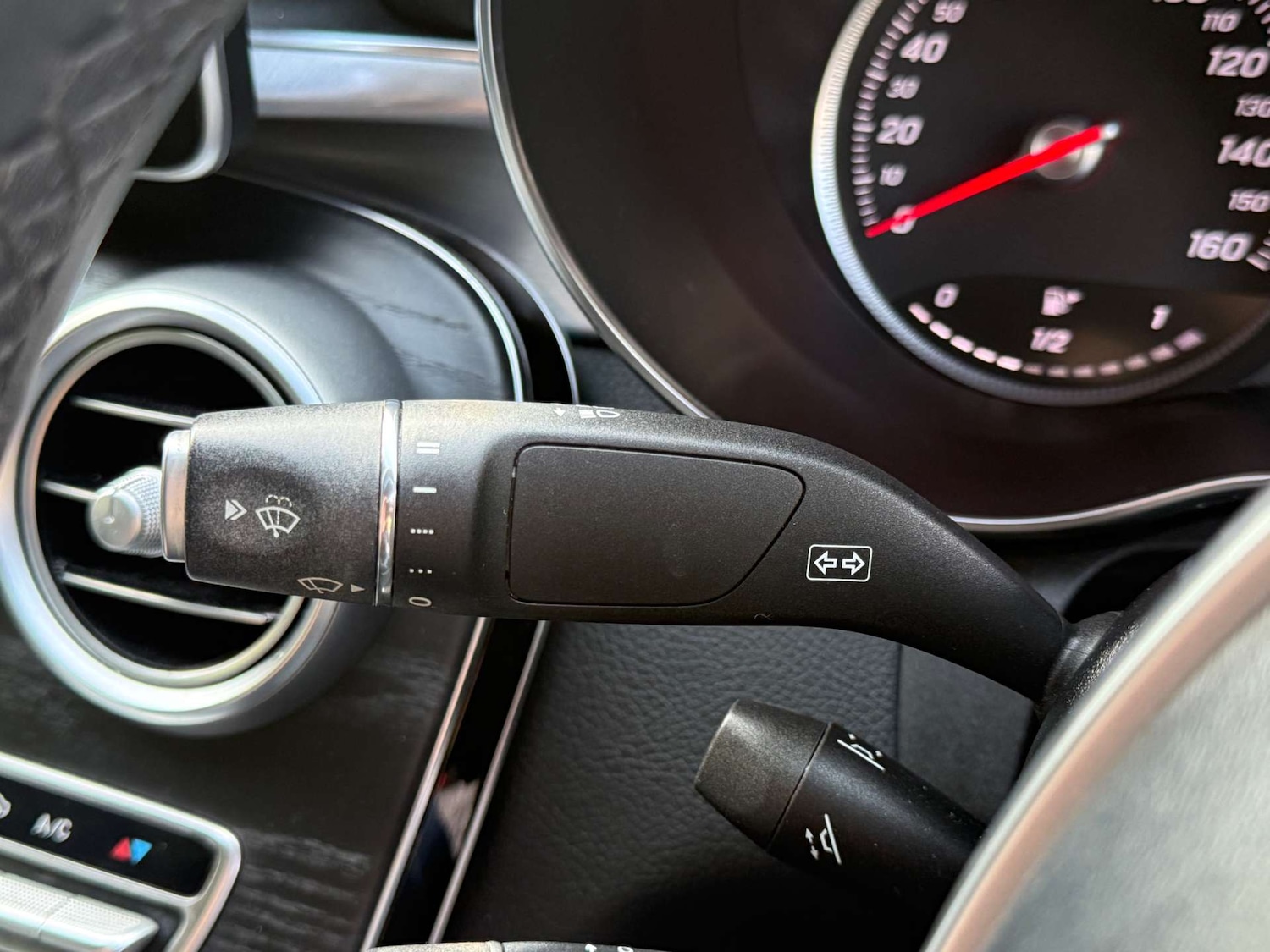 Used Mercedes-Benz C Class 2018 for sale - 76685272: Photo 15