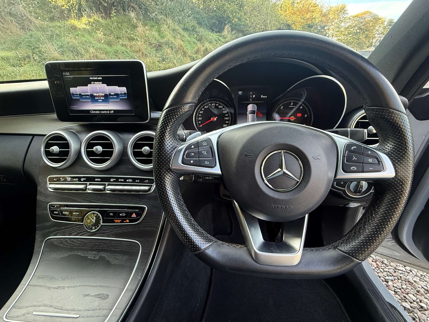 Used Mercedes-Benz C Class 2018 for sale - 76685272: Photo 18