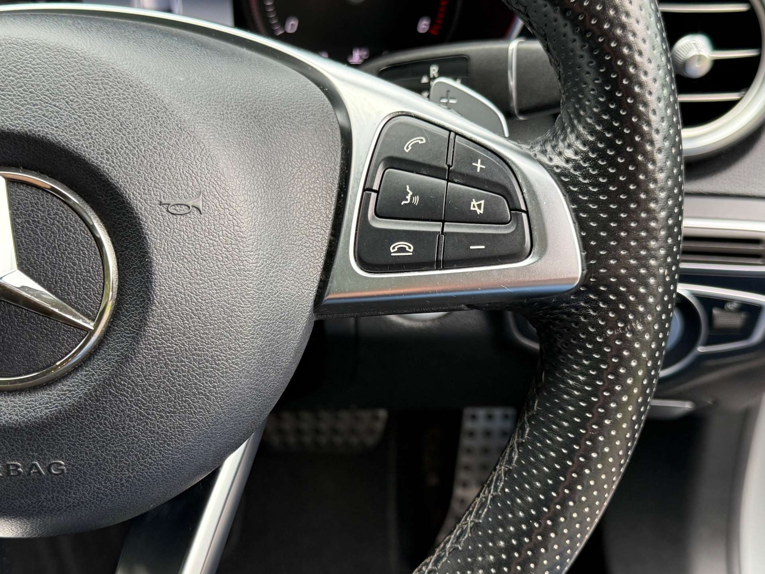 Used Mercedes-Benz C Class 2018 for sale - 76685272: Photo 31