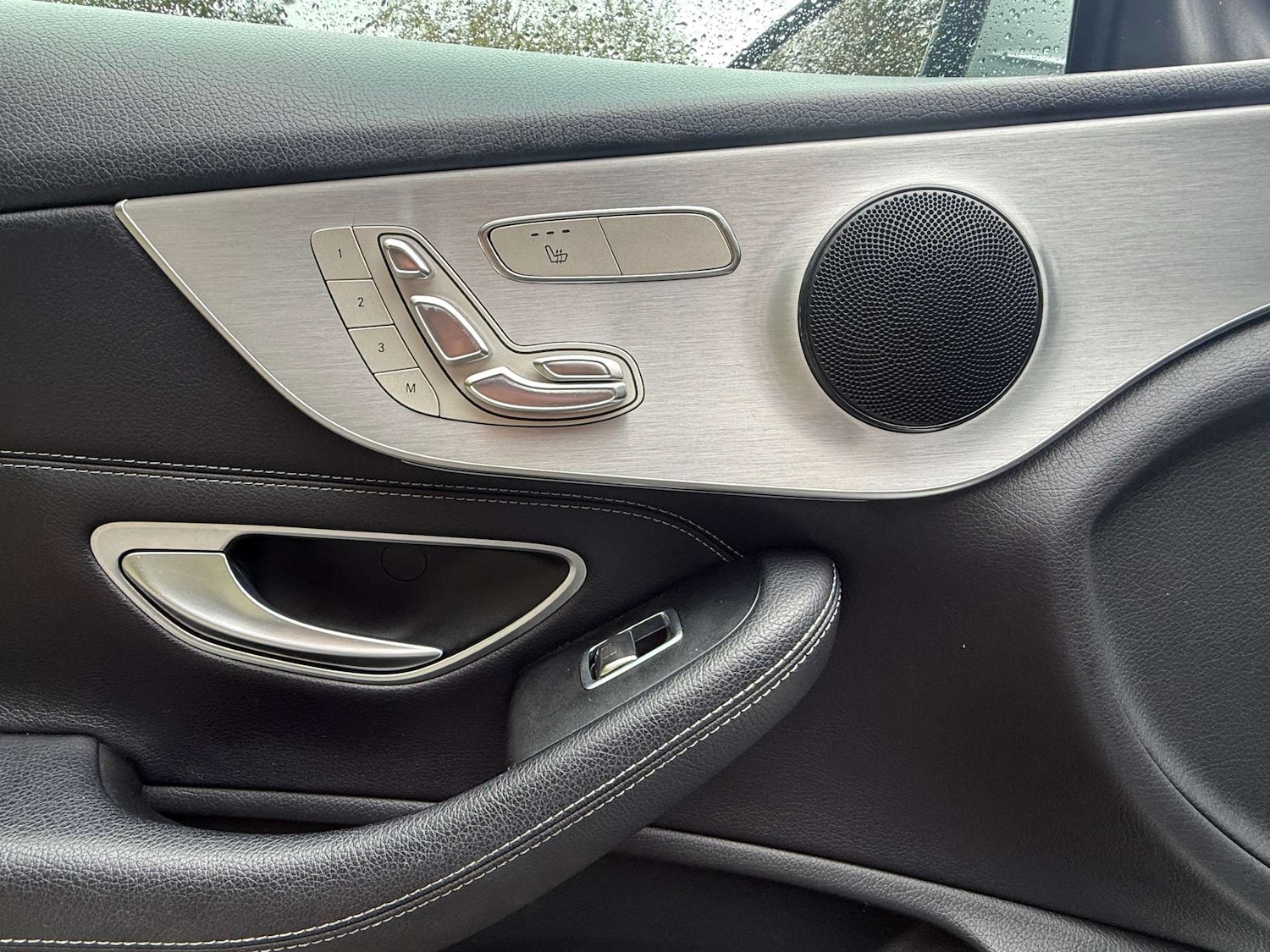 Used Mercedes-Benz C Class 2018 for sale - 76685272: Photo 41