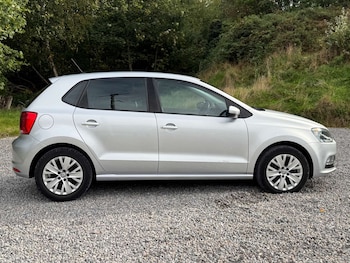 Used Volkswagen Polo 2014 for sale - 76129242: Photo