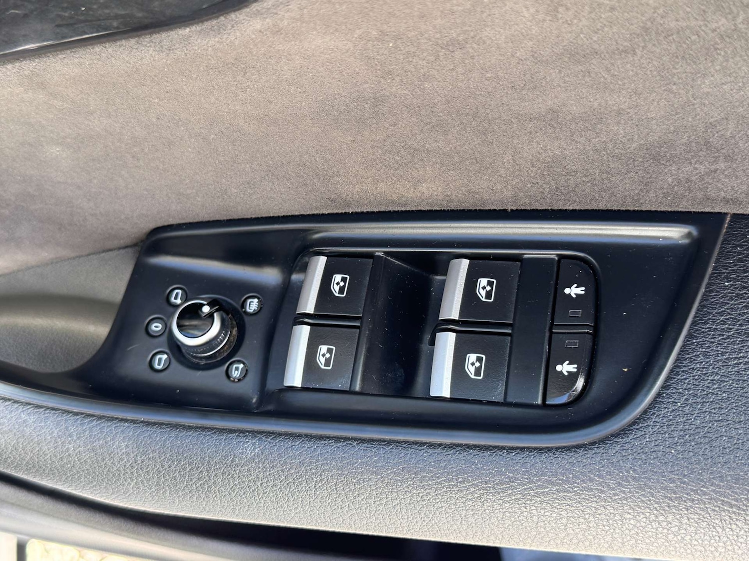 Used Audi Q7 2016 for sale - 76685264: Photo 27