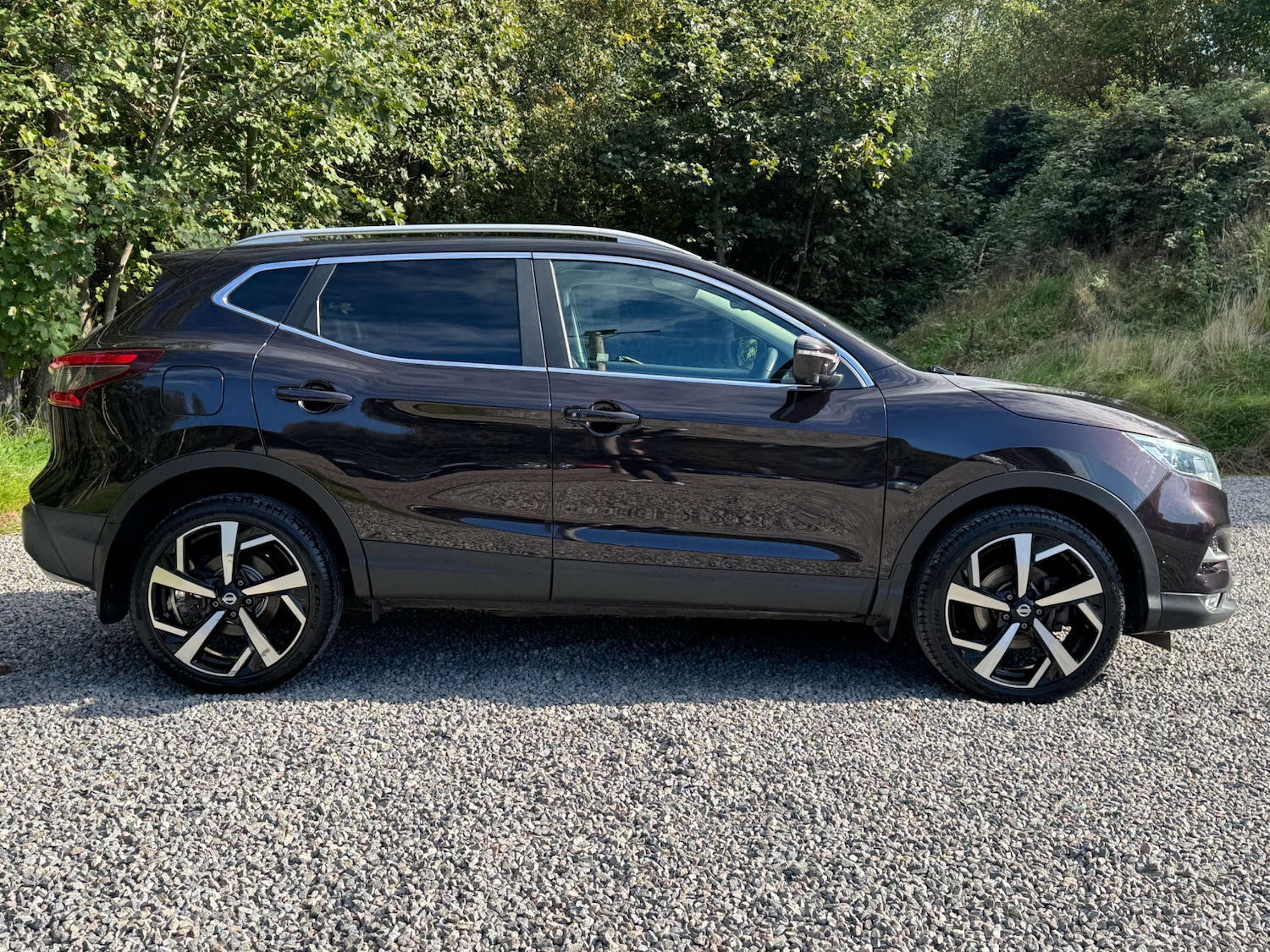 Used Nissan Qashqai 2017 for sale - 76685276: Photo 2