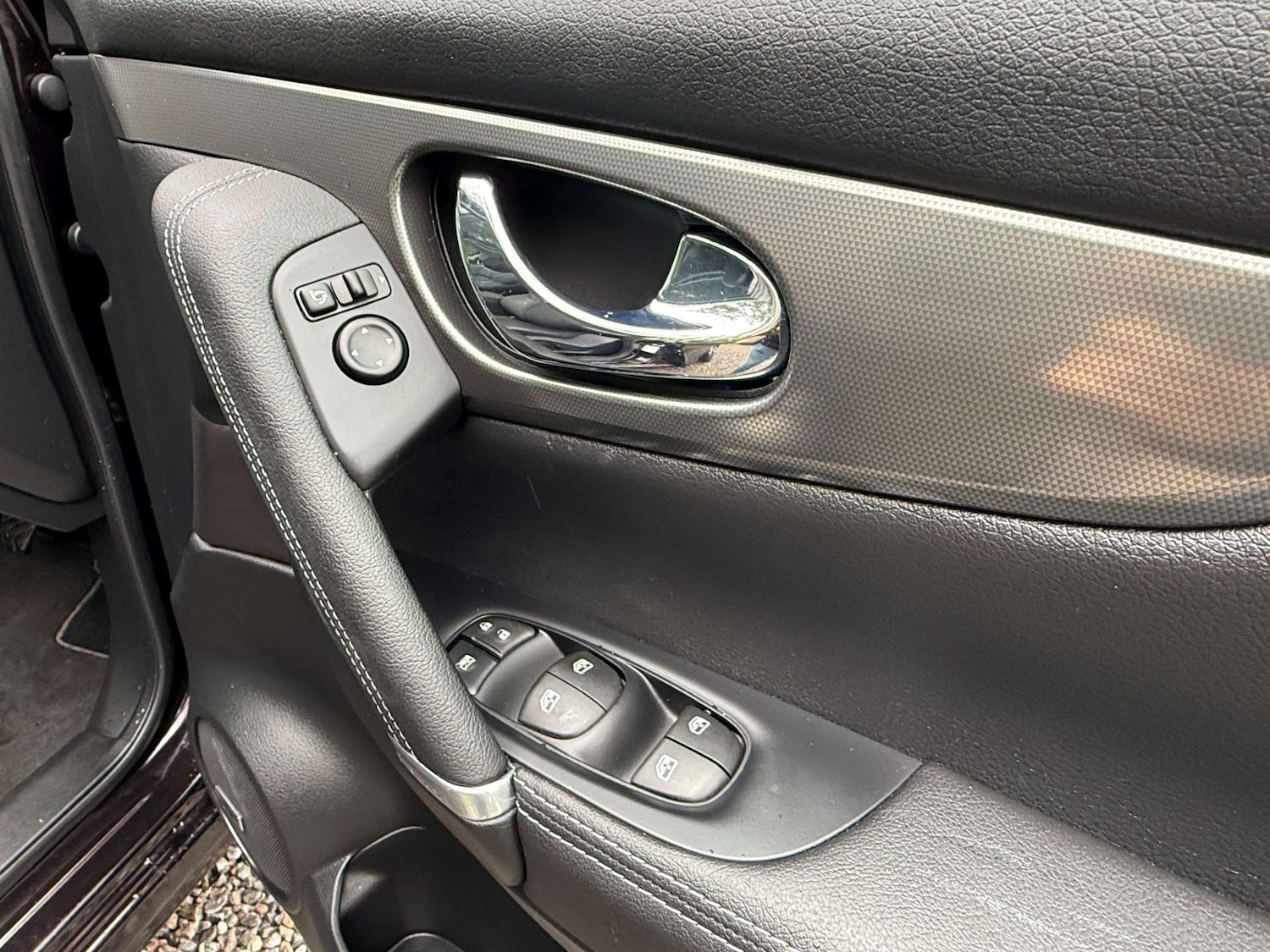 Used Nissan Qashqai 2017 for sale - 76685276: Photo 30