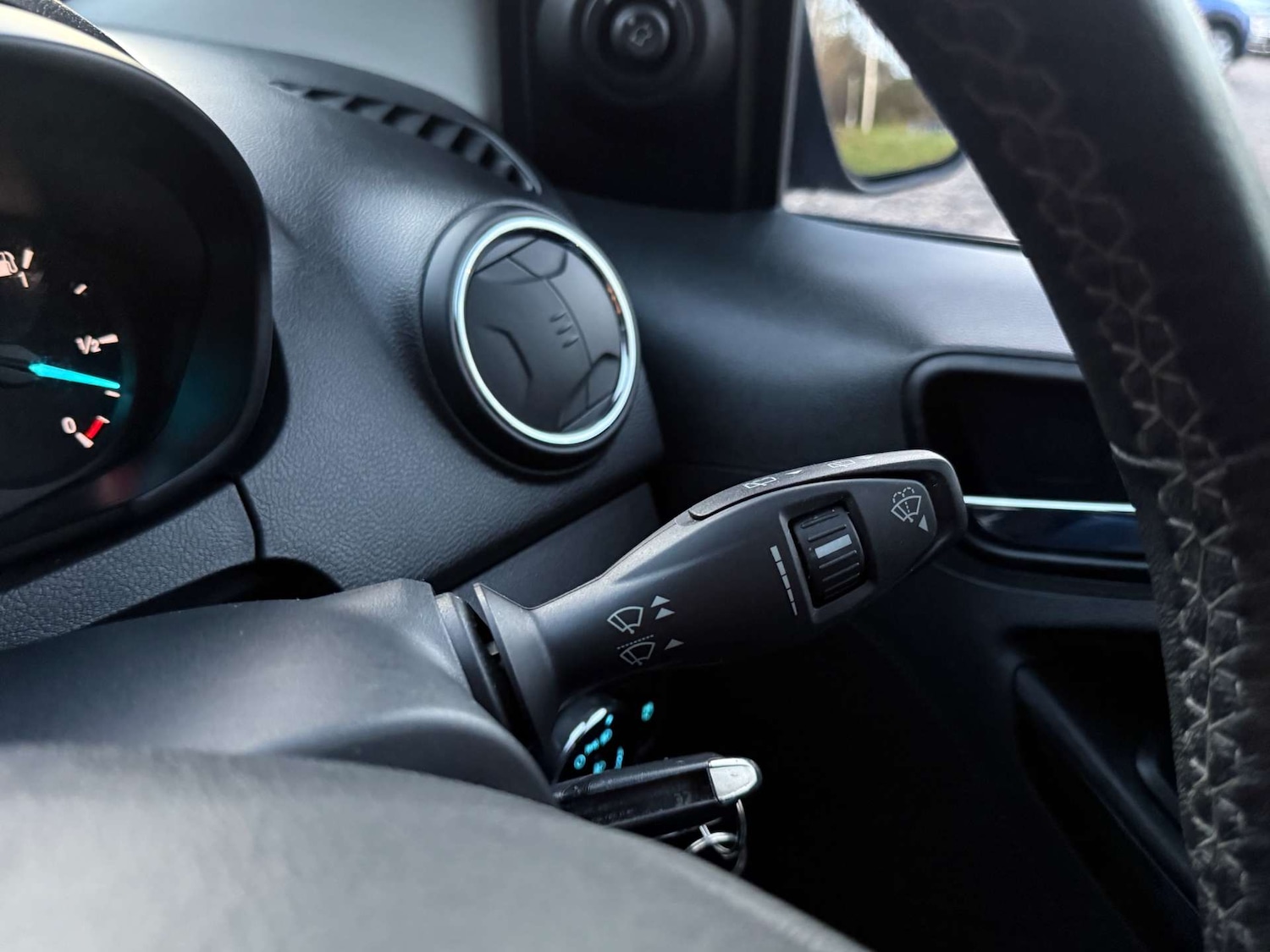 Used Ford Ka+ 2017 for sale - 76682722: Photo 41