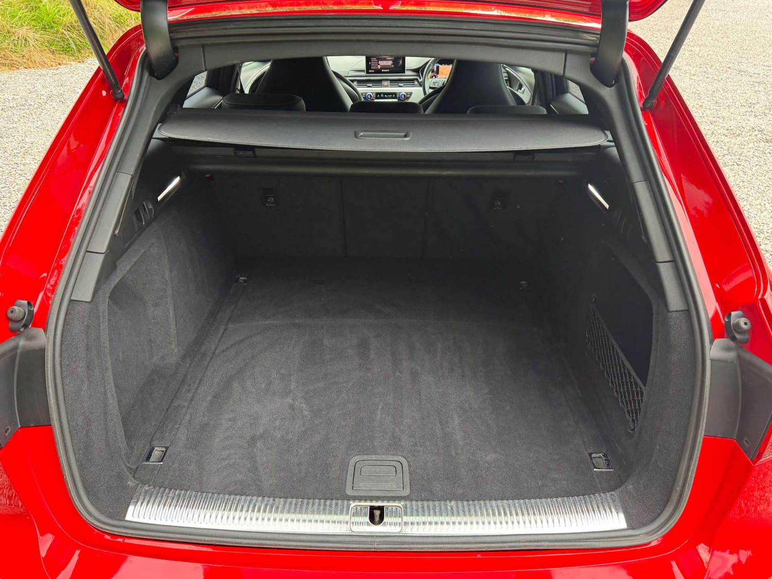 Used Audi A4 2018 for sale - 76685267: Photo 12