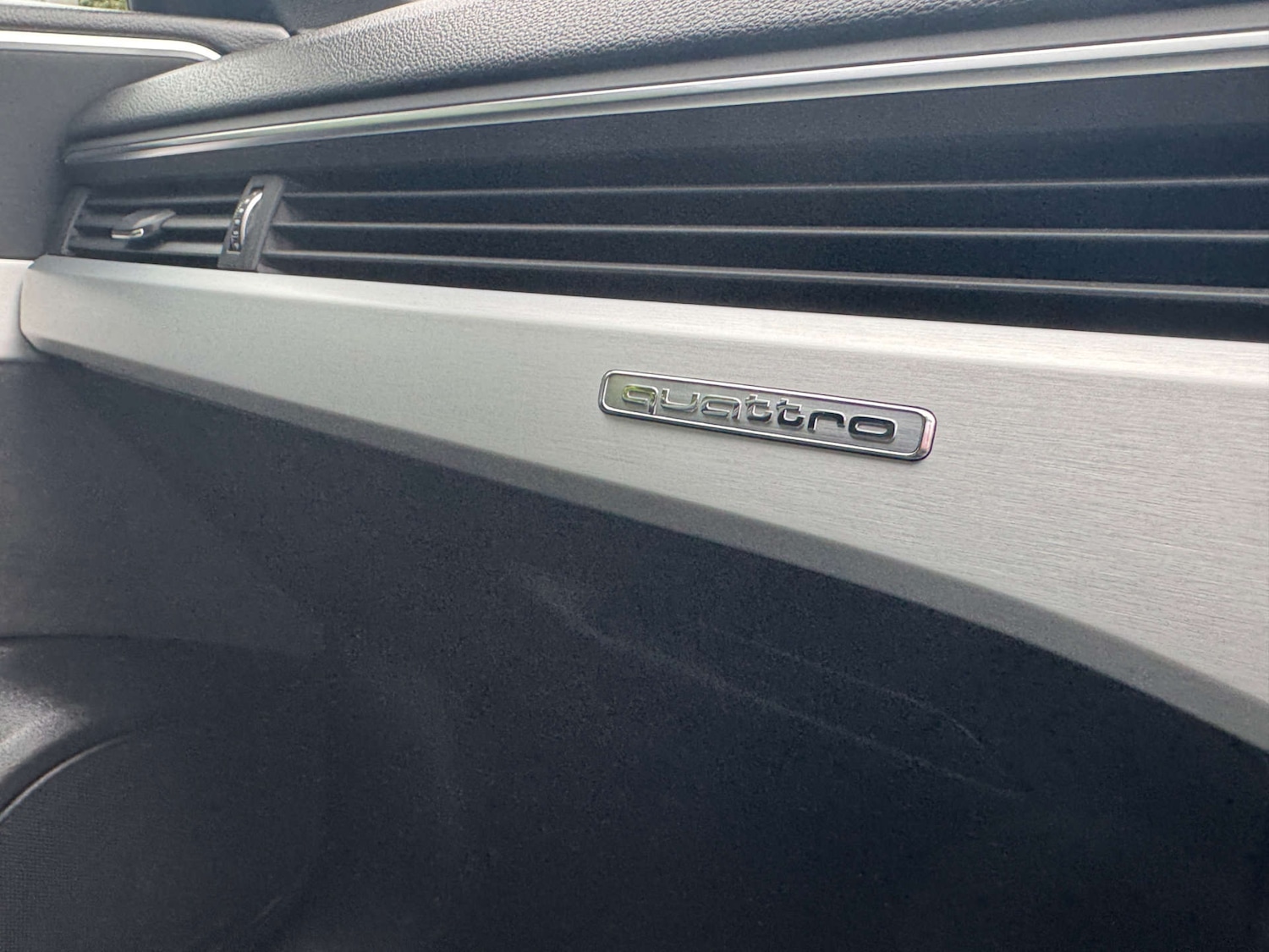 Used Audi A4 2018 for sale - 76685267: Photo 41