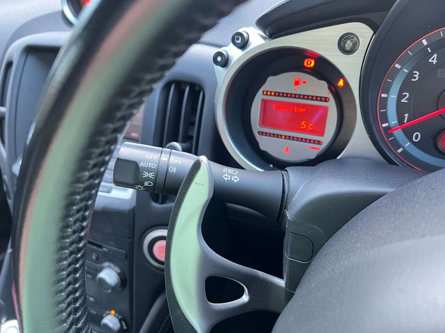 Used Nissan 370 Z 2012 for sale - 77353595: Photo 15