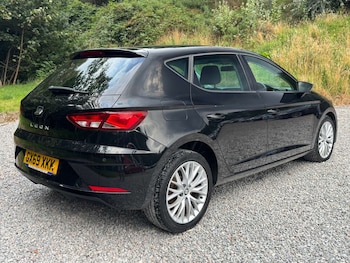 Used SEAT Leon 2019 for sale - 75525629: Photo
