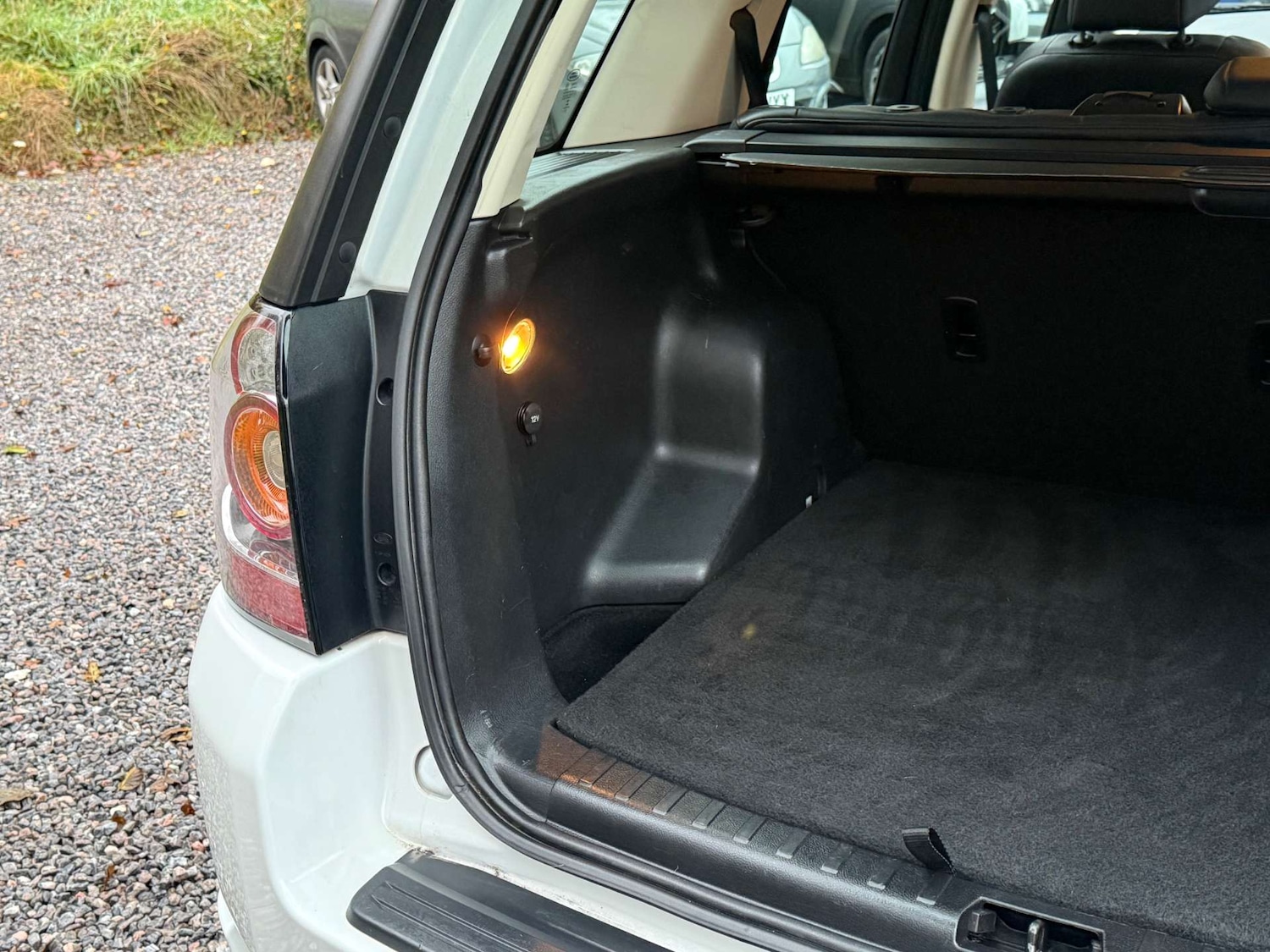 Used Land Rover Freelander 2013 for sale - 76685290: Photo 12